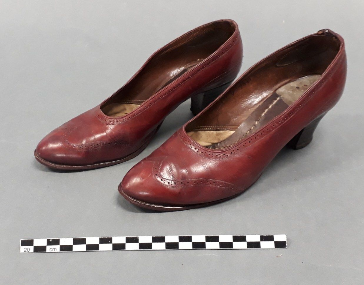 Image représentant Paire d'escarpins - escarpin