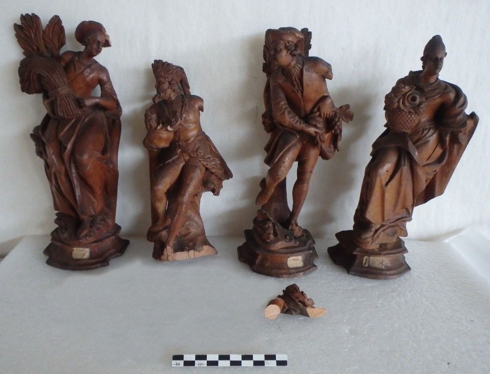 Image représentant Statuette