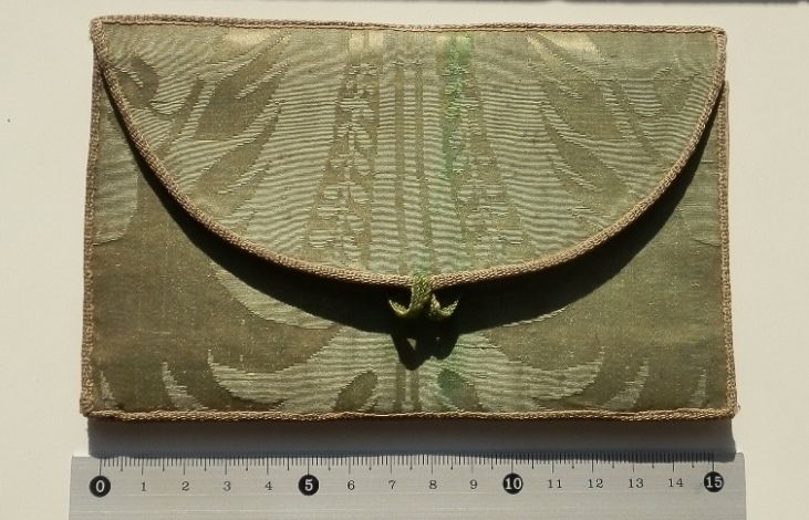 Image représentant Pochette