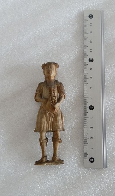Image representing Statuette.