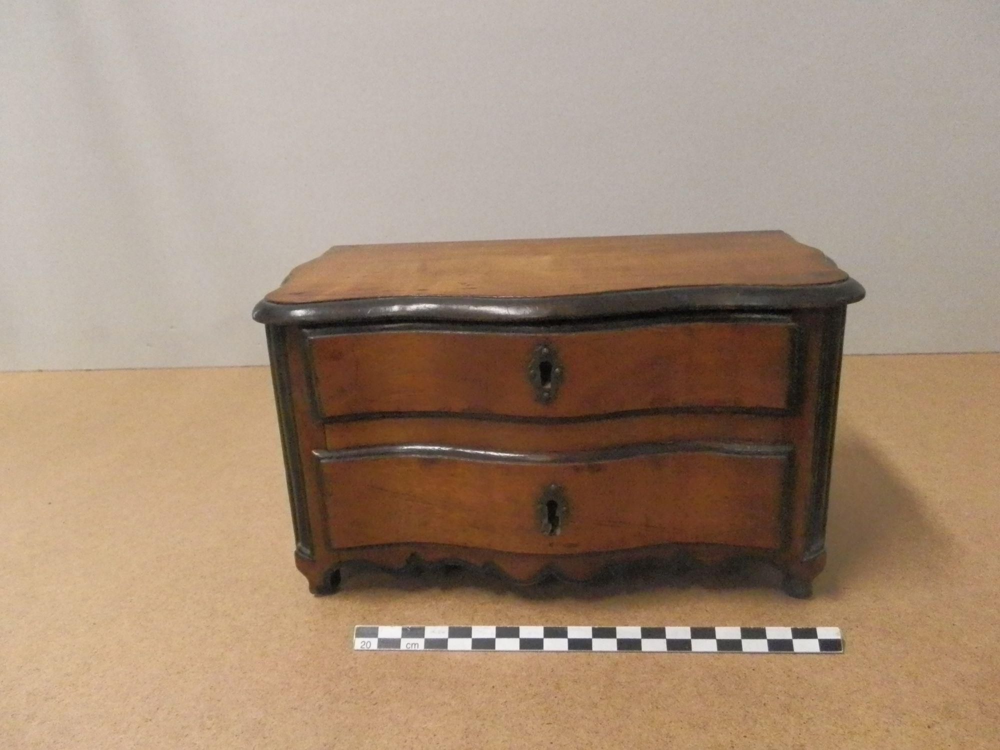 Image représentant Commode