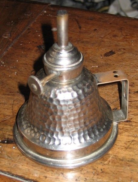Image représentant Lampe à essence