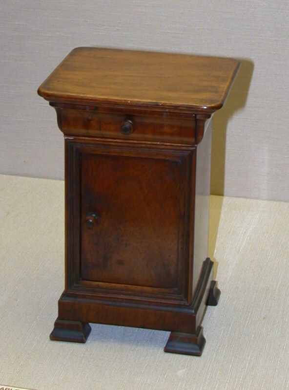 Image représentant Table de nuit