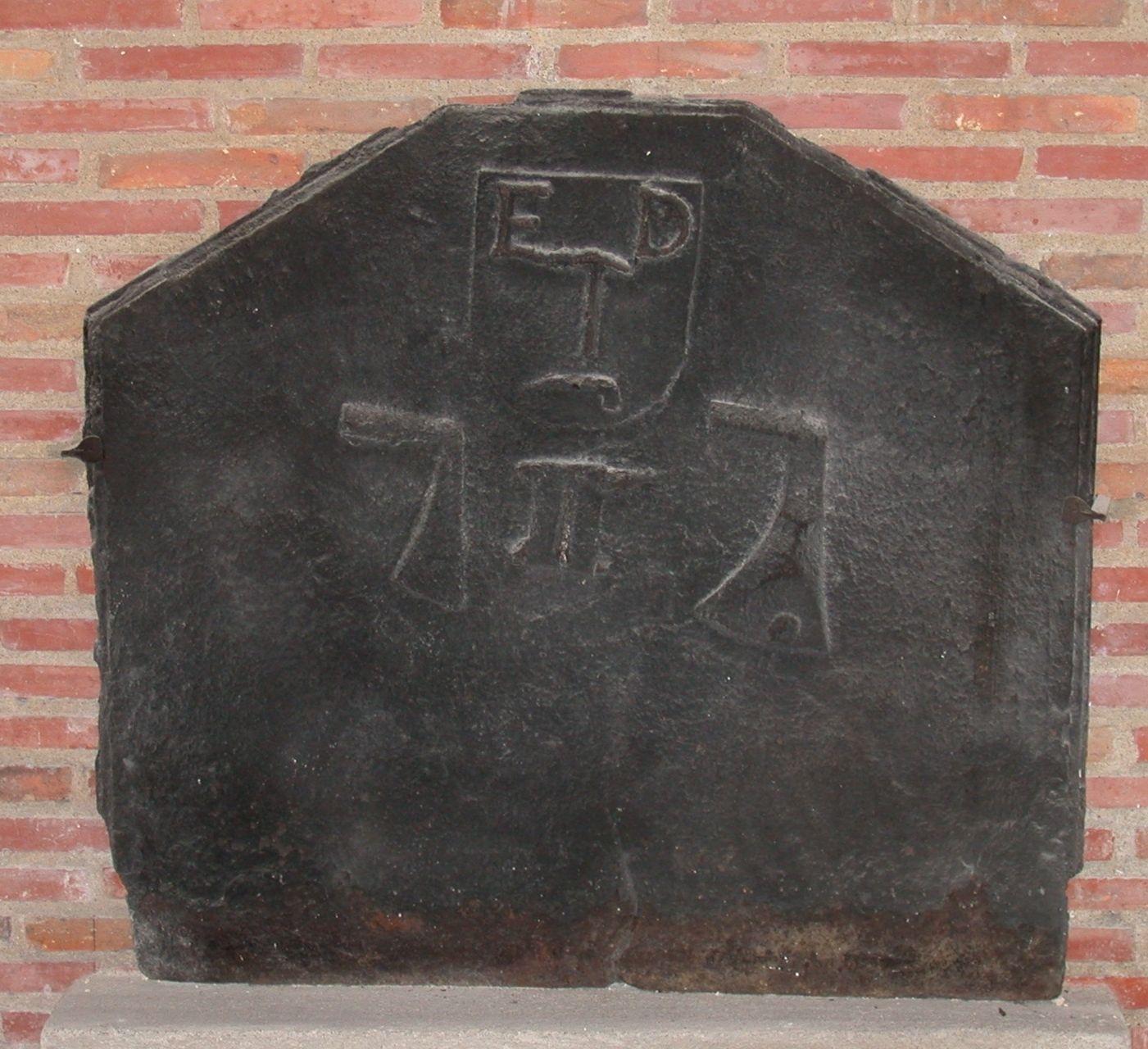 Image représentant Plaque de cheminée