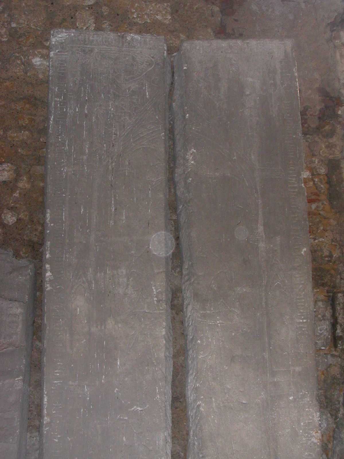 Image représentant Agnès de Sancerre - Dalle funéraire