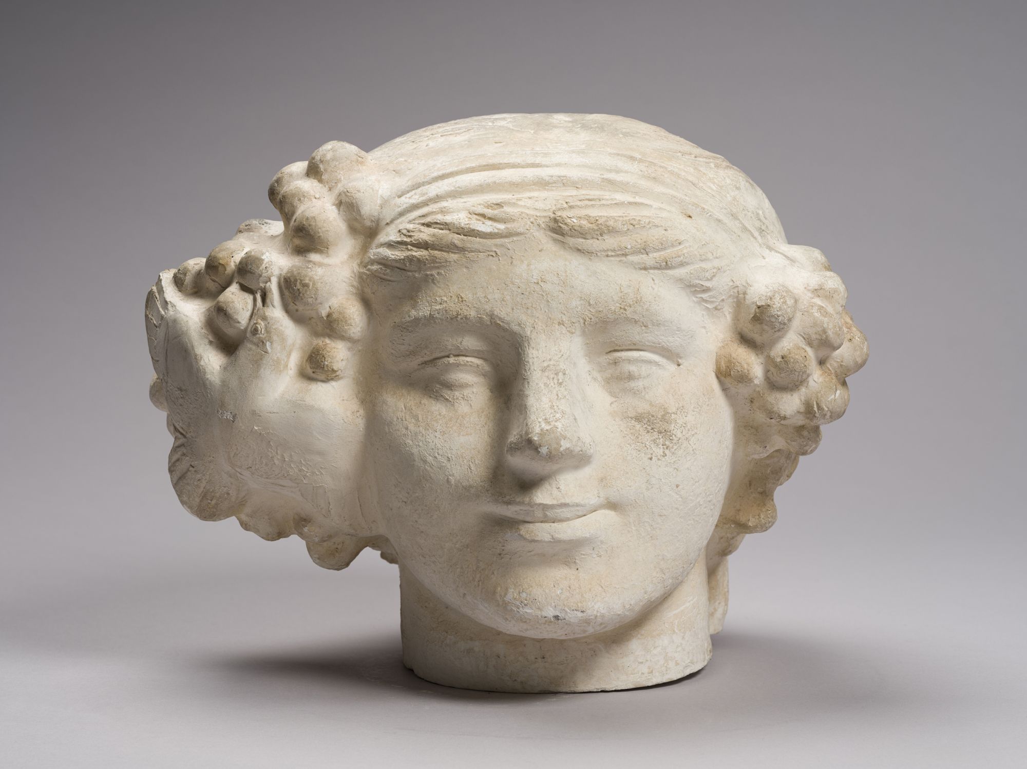 Image représentant Tête de Bacchante, dite aussi Pomone à l'oiseau - Statue