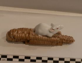 Image representing Figurine.