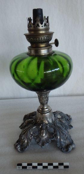 Image représentant Lampe à pétrole