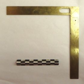 Image représentant Equerre