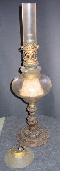 Image représentant Lampe à pétrole