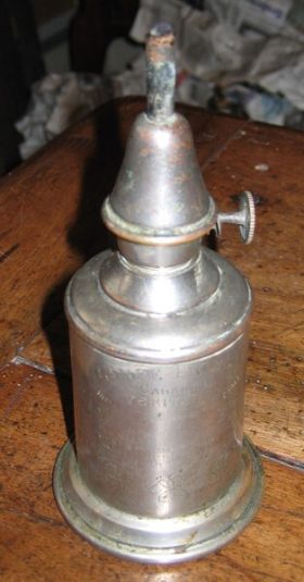 Image représentant Lampe à essence
